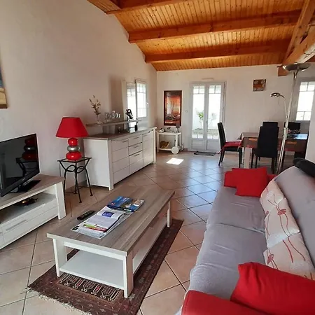 Hébergement de vacances Maison De Au Calme, De Plain Pied, 2
